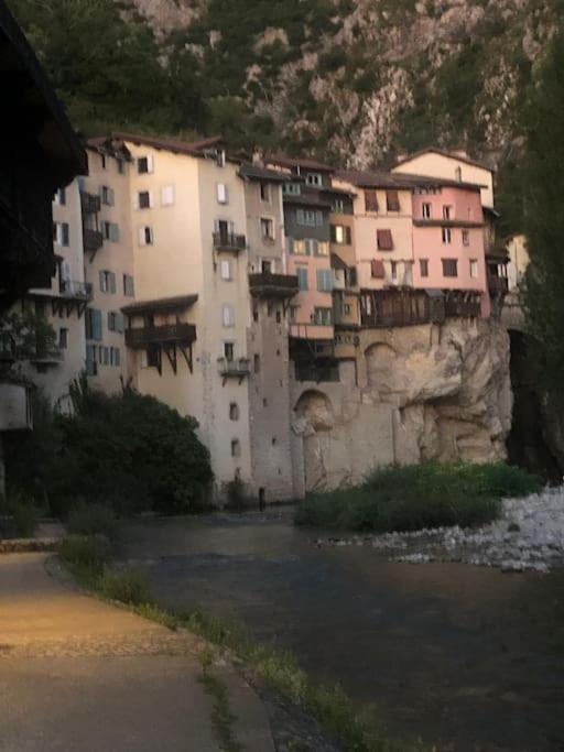 Confortable Au Pied Du Vercors Pont-en-Royans Ngoại thất bức ảnh